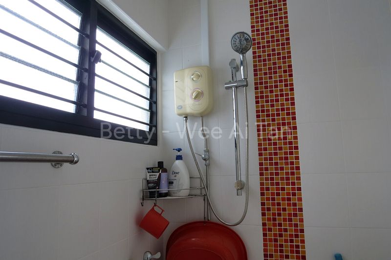 Common Room (HDB) for Rent in  263 Tampines Street 21 - Image 1